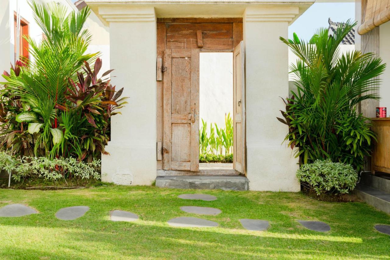 Rara Guesthouse Canggu Eksteriør bilde