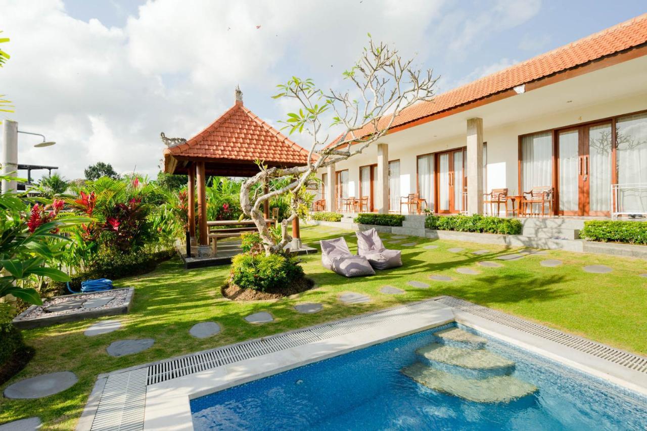 Rara Guesthouse Canggu Eksteriør bilde